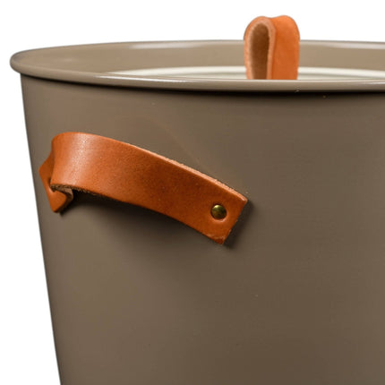 Burgon and Ball - NEW Wild Bird Feed Tin - Truffle - Bird Feed Container - AllotMate Essentials - GEN/BTINTRUFF