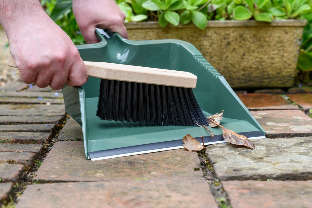 RHS Large Dustpan & Brush Set – FSC Wood & Stiff Bristles | Burgon & Ball | Dustpan & Brush | GTH/HBPAN 5019360203445 | AllotMate Essentials