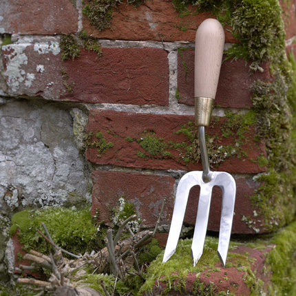 Hand Fork – Sophie Conran Gift Boxed Garden Tool | Burgon & Ball | Fork | GSC/FORK 5019360007852 | AllotMate Essentials