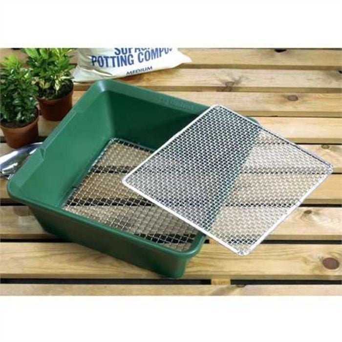 Garland Garland 2 in 1 Sieve - Sieve - The Online Garden Store - G104 - 5031670002471