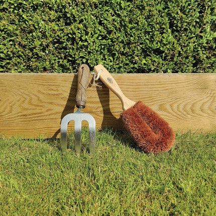 Gardener’s Brush – Natural Loofah & Coconut Fibre Scrubber | Eco-Friendly by LoofCo